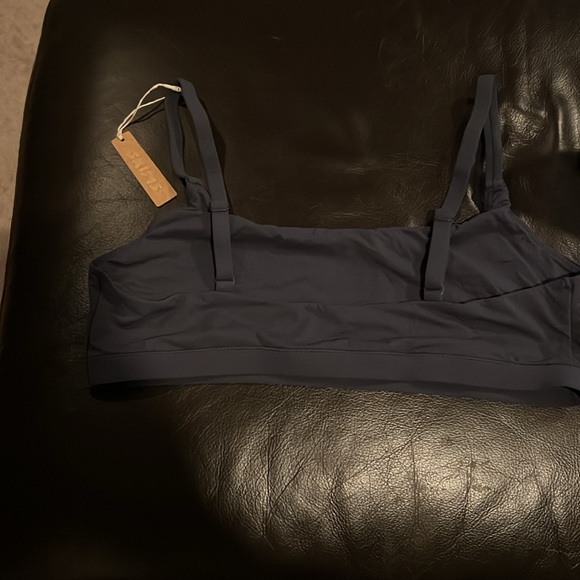 NWT Skims “fits everybody scoop” bralette size xl - Picture 2 of 4